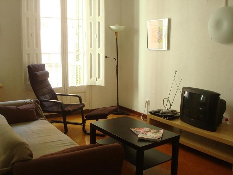 Aapartments In City Center Барселона Екстериор снимка
